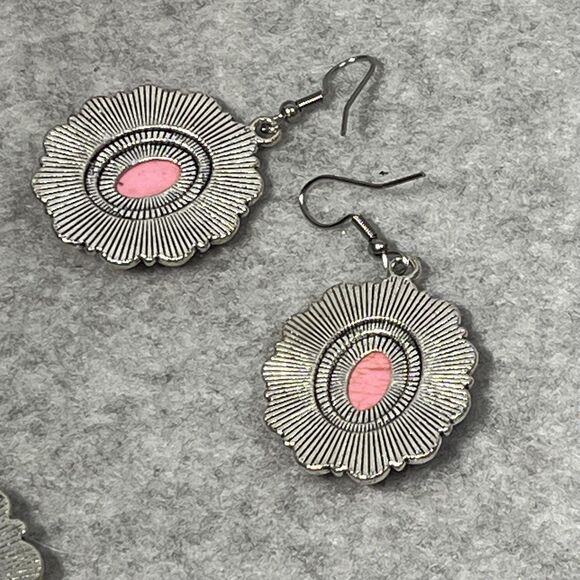 Howlite Jewelry Set Flower Earrings Cuff Bracelet Pendant Necklace Western Boho - Picture 13 of 16